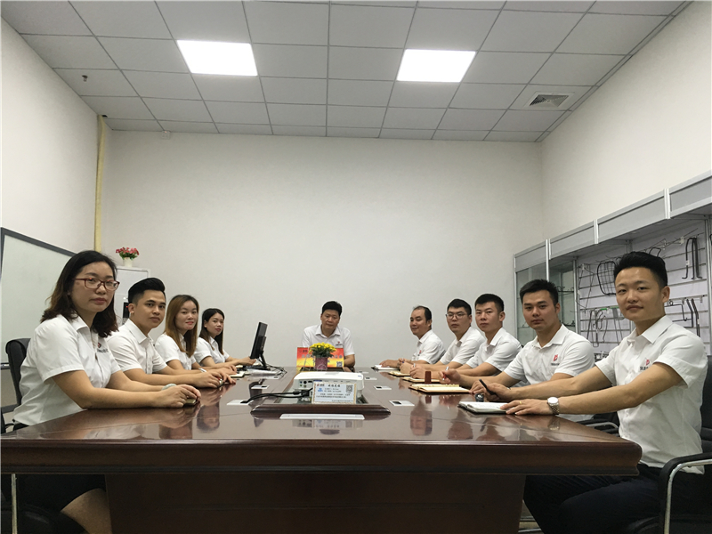 全伺服數(shù)控折彎機(jī)選貝朗 要的就是穩(wěn)定、放心